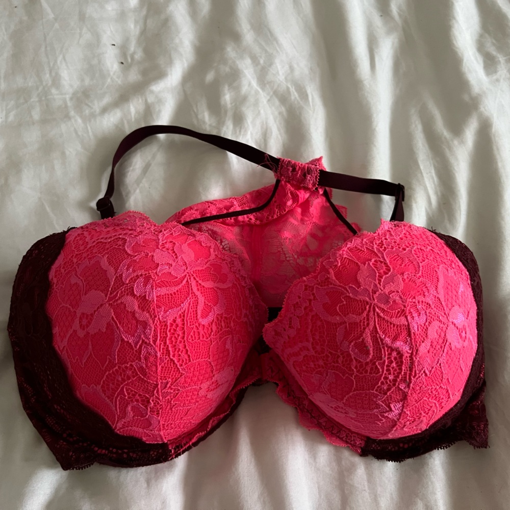 Front Clasp Pink Victoria’s secret bra